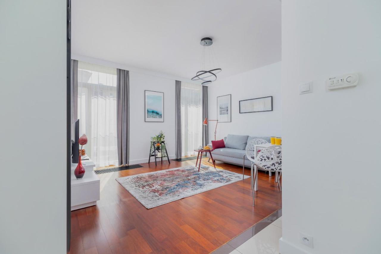 קרקוב Apartment Lobzowska Cracow By Noclegi Renters מראה חיצוני תמונה