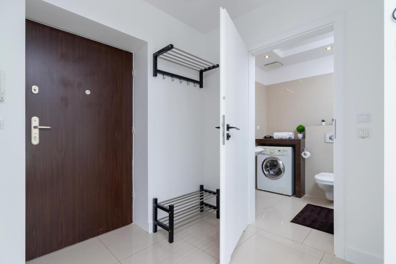 קרקוב Apartment Lobzowska Cracow By Noclegi Renters מראה חיצוני תמונה